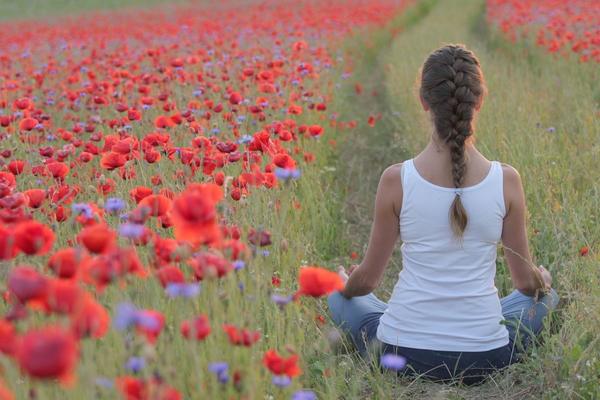 Più attivi e meno tristi: il movimento fisico è una forma primaria di terapia della depressione